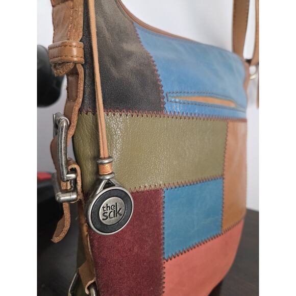 Vtg The Sak Crossbody Purse Leather Suede Patchwork 10x9 Inch Happy & Free Boho - Picture 3 of 15